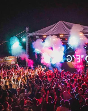 Take It Easy - The Story of The Eagles