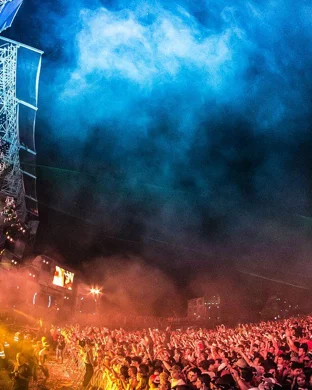 Live concert by ALLEYCVT